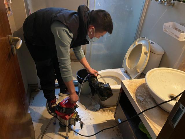 烟台马桶疏通-疏通下水道